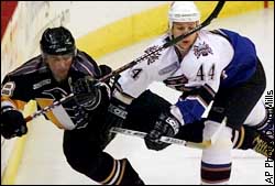 Jaromir Jagr and Richard Zednik